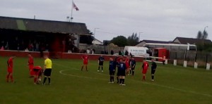 Larkhall v Neilston - Neilston line up free kick